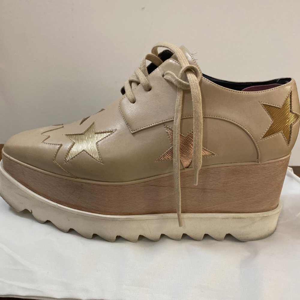 Stella McCartney Elyse Beige Gold Star Cutout Platform Brogues Sz 37.5